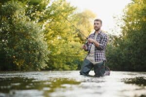fanatic4fishing.com : Do I wear clothes under fishing waders?