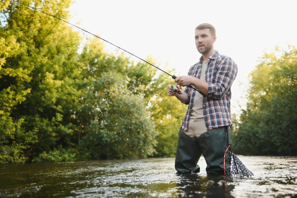 fanatic4fishing.com : Do you wear pants under fishing waders?